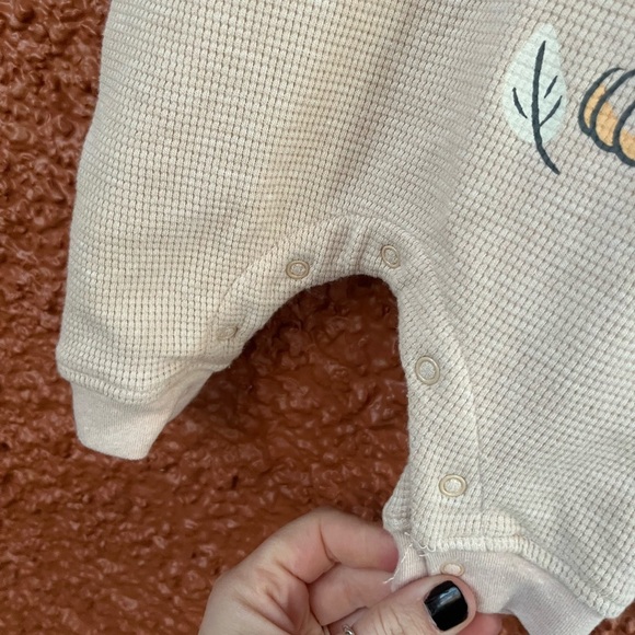 Disney Lion King Infant Girls Tan Nala Baby Outfit Romper 0-3 Months - Picture 5 of 6